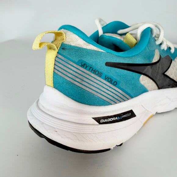 Diadora Mythos Blushield Volo Running Sneakers Shoes Turquoise C8372 Women 7.5 - Picture 9 of 13
